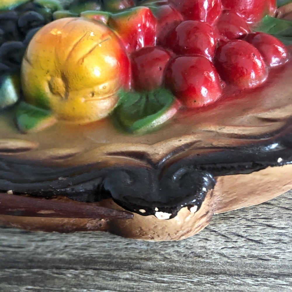 Vtg Colourful Fruit Chalkware Wall Plaque - Picture 10 of 15